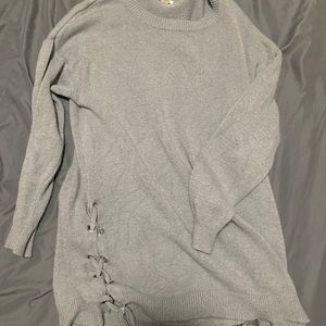 Debut sweater with lace up sides